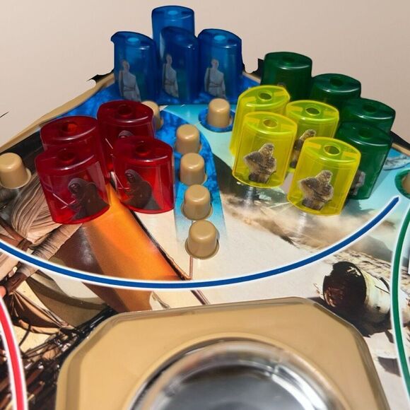 Hasbro Trouble Game Star Wars Edition COMPLETE - Picture 2 of 6